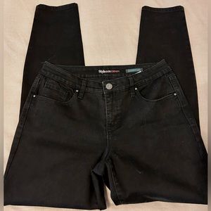 Style & Co Denim black skinny leg jeans size 8